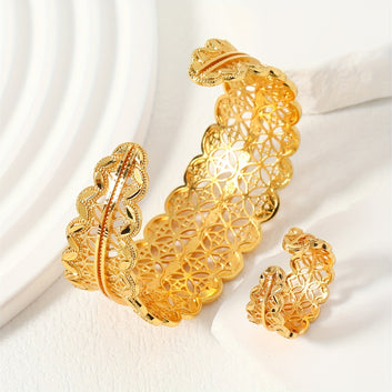 1pc Retro & Luxury Wide Cuff Bracelet And 1pc Ring Set